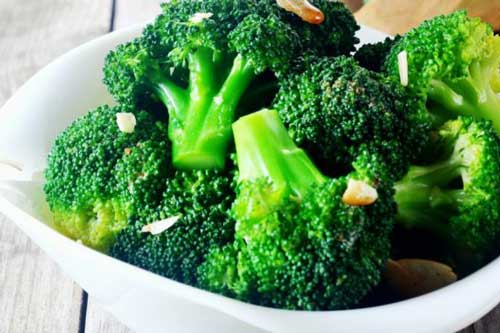 Những loại rau nhất định phải chần trước khi chế biến để loại bỏ độc tố, tăng gấp đôi dinh dưỡng