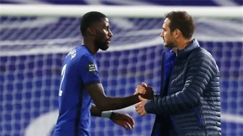 Chelsea ép Rudiger gia hạn hợp đồng dù không trọng dụng 