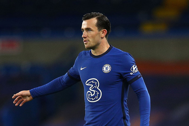 Chuyển nhượng: Chelsea chi 220 triệu vẫn gây thất vọng, tân binh đứng ra bảo vệ Lampard