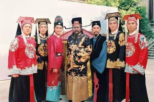 Hé lộ bí ẩn về 3 chiếc "Long - Hổ - Cẩu đầu đao" dùng để xử trảm phạm nhân của Bao Thanh Thiên khiến người đời sau hoang mang tột độ