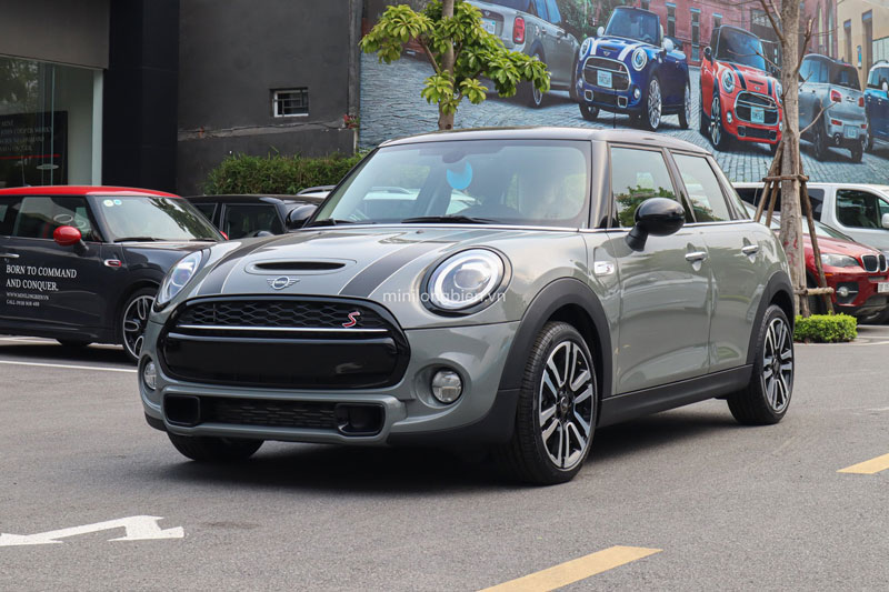 Chi tiết Mini Cooper S 5 cửa, giá 1,949 tỷ đồng