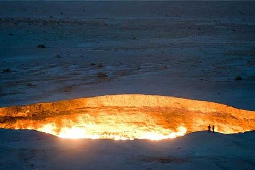 Khám phá ngọn lửa cháy bí ẩn ở 'cổng địa ngục'