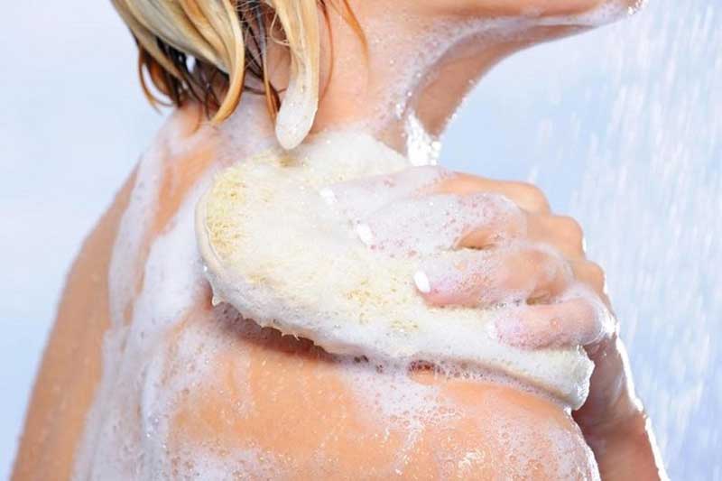 Trên cơ thể có 6 chỗ tuyệt đối cấm kì cọ sạch, càng cọ càng hại người ai cũng phải biết