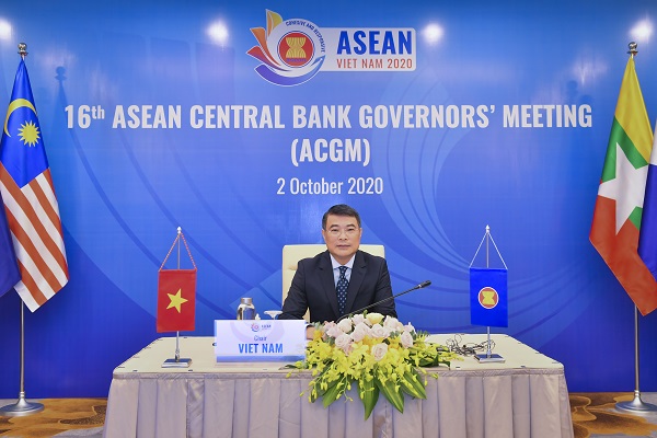 Thống đốc Ngân hàng Nhà nước Lê Minh Hưng.