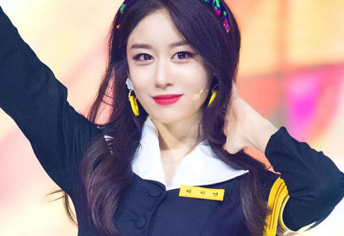 T-ara tái hợp biểu diễn 2 bản hit đình đám một thời nhưng visual bùng nổ mới là điều đáng nói!