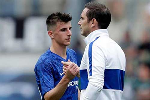 Lampard bênh vực Mount trước làn sóng chỉ trích