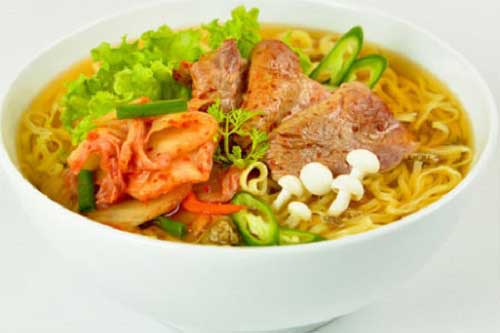 5 việc khi ăn mì tôm cần áp dụng ngay để tránh 'rước bệnh vào thân'