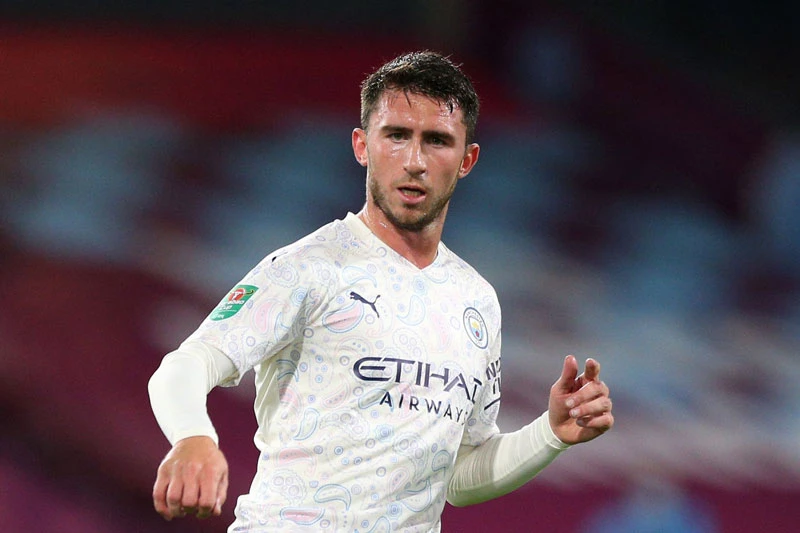 6. Aymeric Laporte (Athletic Bilbao qua Man Citym 2018, 57 triệu bảng).