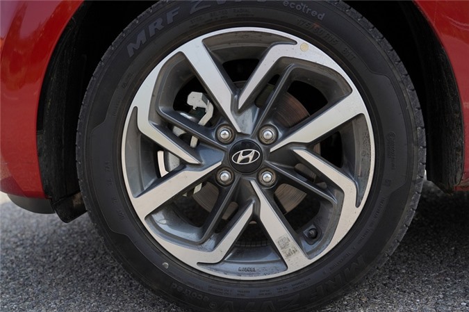 Danh gia Hyundai Grand i10 2020 anh 7
