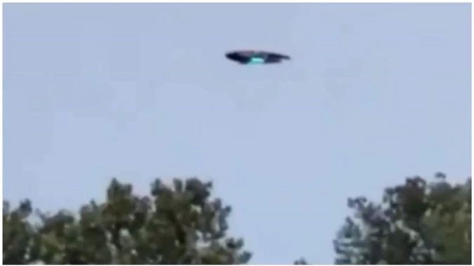 Ngã ngửa sự thật chiếc UFO xuất hiện trên bầu trời Mỹ gây xôn xao