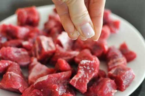 Ướp thịt gà, cá, tôm, heo nướng cứ chuẩn nguyên tắc này, ai ăn cũng phải tấm tắc khen ngon