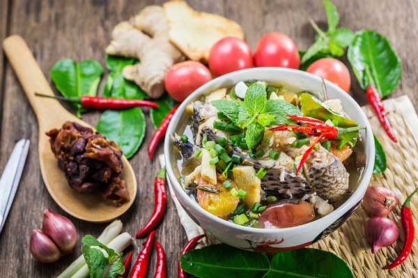 Cách nấu món canh chua cá lóc thanh mát chuẩn vị miền Bắc