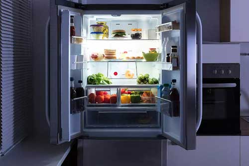 Ngoài việc bảo quản thực phẩm, tủ lạnh còn có 12 tác dụng bất ngờ mà có nằm mơ bạn cũng không nghĩ đến