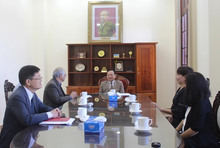 Phó Chủ tịch UBND tỉnh Lâm Đồng tiếp và làm việc với lãnh đạo Hiệp hội Doanh nghiệp tỉnh trước thềm Đại hội Hiệp hội nhiệm kỳ III. 