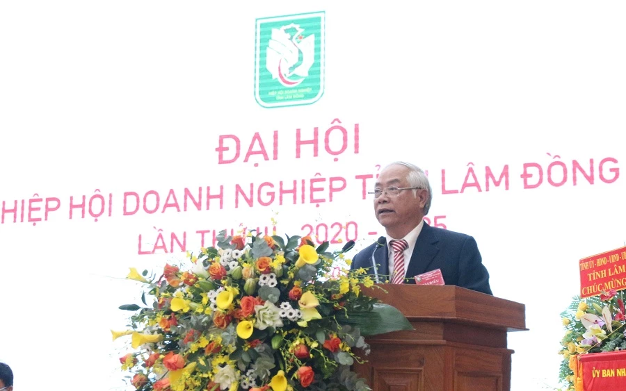 Ông Đinh Minh Quý được Đại hội Hiệp hội Doanh nghiệp tỉnh Lâm Đồng nhiệm kỳ III tiếp tục tín nhiệm bầu làm Chủ tịch Hiệp hội. 