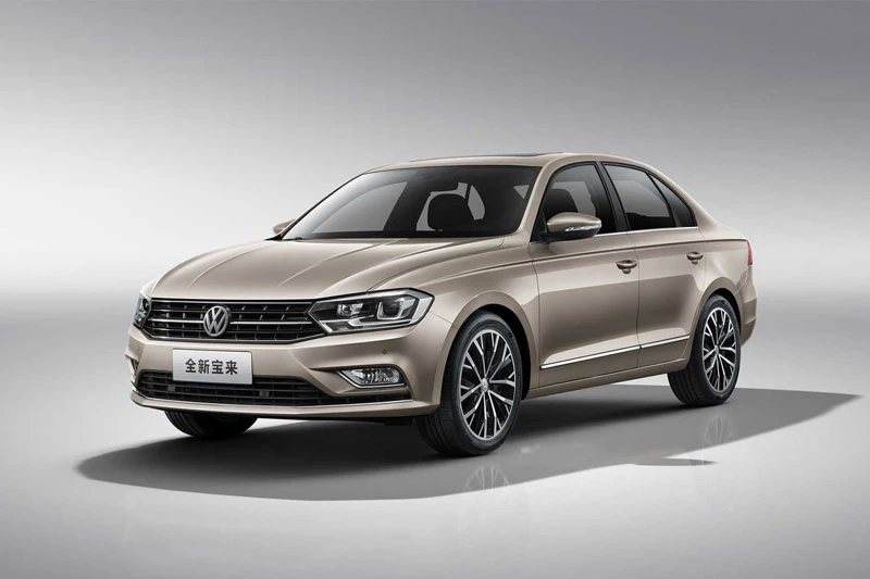 6. Volkswagen Bora (doanh số: 179.758 chiếc).