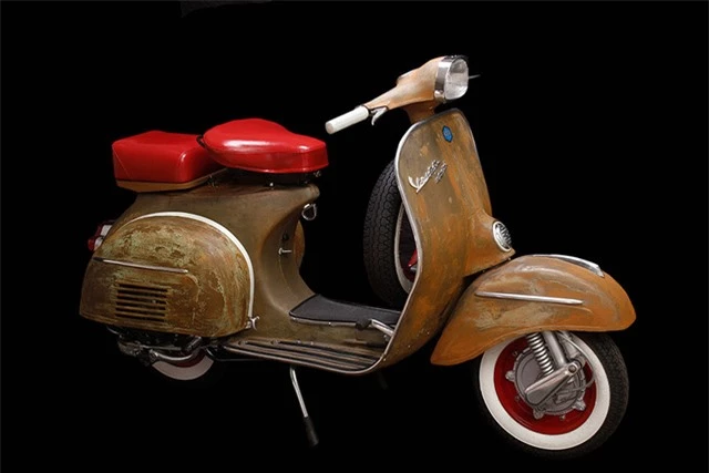 Vespa VLB1 - Sprint 2 1970 145 phân khối, tốc độ tối đa 94km/h.