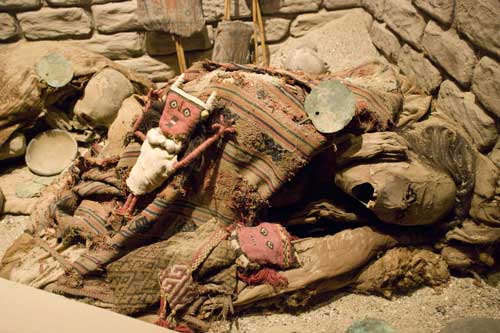 Bí ẩn nghĩa trang hàng nghìn xác ướp không toàn thây tại Peru