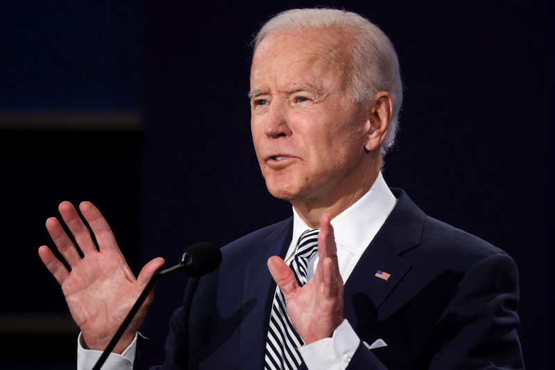 Những tỷ phú nào đang rót tiền cho chiến dịch tranh cử của ông Joe Biden?