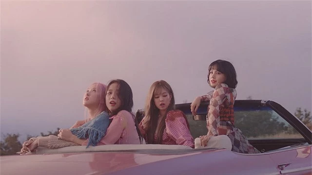 BLACKPINK - Nhóm nhạc K-Pop sở hữu lượt theo dõi khủng nhất trên YouTube - Ảnh 1.