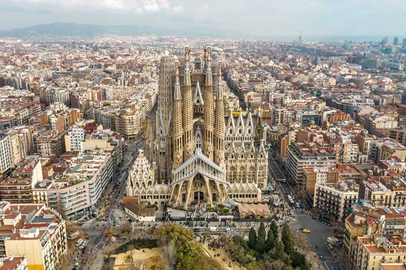 8. Barcelona, Tây Ban Nha.