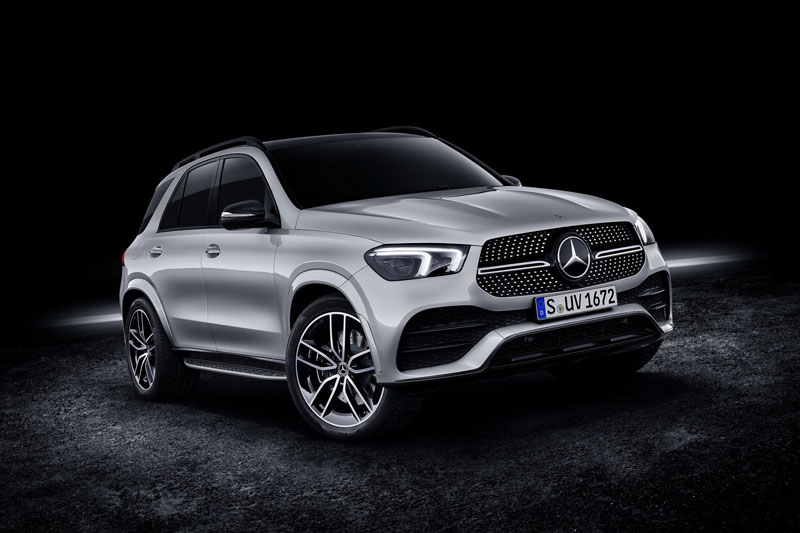 Top 10 xe SUV động cơ V8 tốt nhất năm 2020: Mercedes-Benz áp đảo