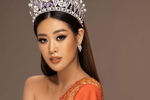 Hoa hậu Khánh Vân - "nàng thơ" show diễn mới của Xuân Lan