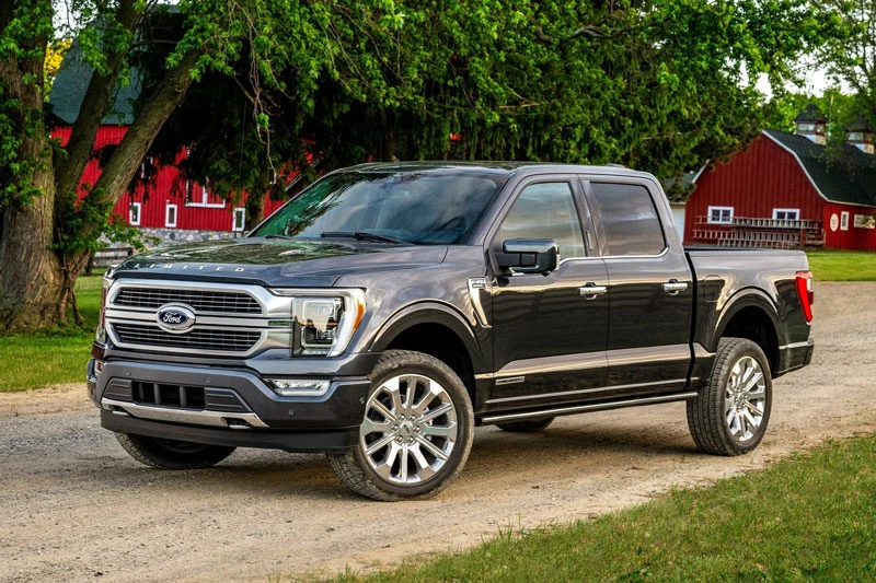 1. Ford F-150 2020 (điểm tổng thể: 9,1/10, giá khởi điểm: 28.745 USD).