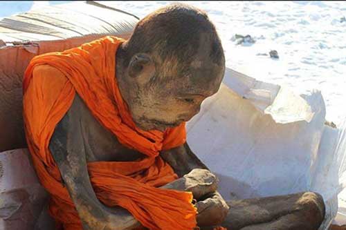 Kỳ lạ các xác ướp nhà sư ngồi thiền còn gần như nguyên vẹn