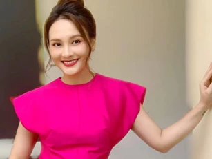 Bà bầu Bảo Thanh diễn tươi tắn dù thường xuyên cảm thấy "sập nguồn"
