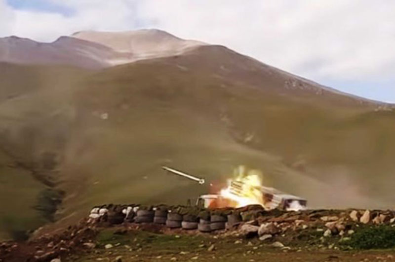 Chiến sự Nagorno-Karabakh: Cả 2 bên cáo buộc nhau tấn công vào dân thường và sự phản ứng của quốc tế