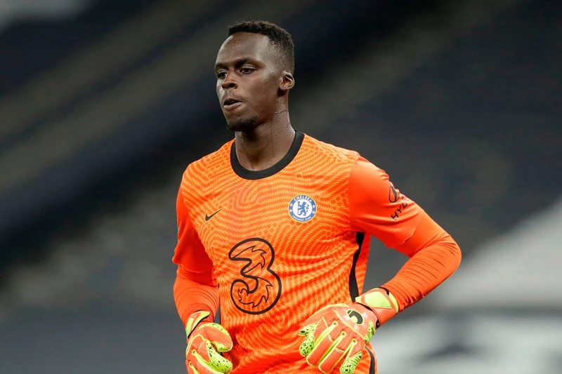 4. Edouard Mendy (Rennes đến Chelsea, 22 triệu bảng).