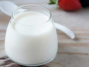 4 sai lầm biến sữa chua thành món gây tăng cân