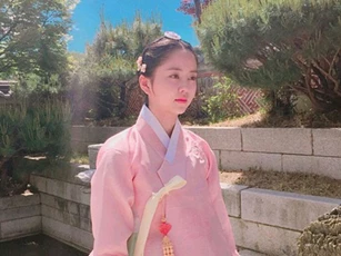 Son Ye Jin "bỏ bom" dự án phim cổ trang "siêu khủng", Kim So Hyun trở thành kẻ thế vai khiến fan tiếc nuối