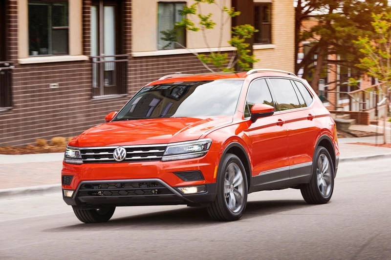 10. Volkswagen Tiguan (doanh số: 3.626 chiếc).