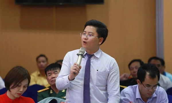 ông Nguyễn Kim Hùng,Phó Viện trưởng Viện Khoa học quản trị doanh nghiệp nhỏ và vừa,