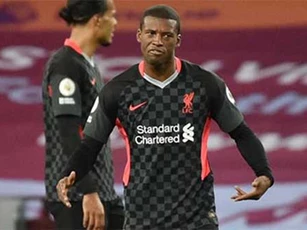 Wijnaldum tiết lộ về khả năng sang Barca