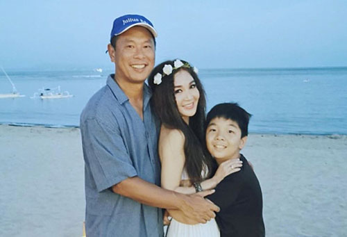 Hôn nhân 20 năm thăng trầm của Ôn Bích Hà