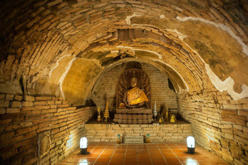 Wat Umong - Chùa thiêng nằm giữa rừng già