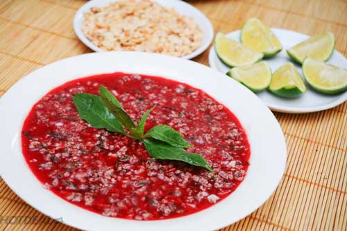 Những món ăn Việt Nam khiến du khách nước ngoài sợ phát khiếp