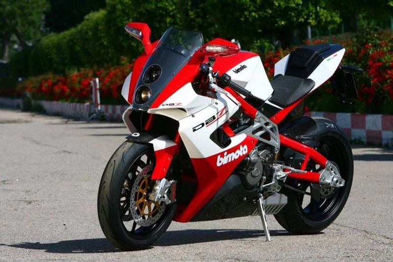 5. Bimota DB7.