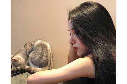 Đến làm nhân viên ở công ty của chị chồng, tôi vô tình biết được thông tin đủ khiến gia đình chị lao đao