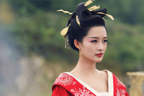 Công chúa Mộ Dung thị treo cổ sau 3 ngày thành hôn, bí mật về cái chết này được làm sáng tỏ khi tì nữ cởi thắt lưng của nàng