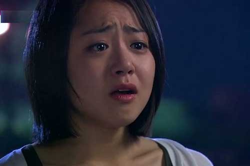 Người yêu mượn 100 triệu đồng nhưng chưa trả, tôi hoảng loạn gọi điện không được nên tìm về quê cô ấy và sửng sốt khi biết chuyện phía sau