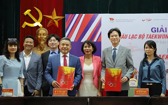 Liên đoàn Taekwondo Việt Nam và Trung tâm Văn hóa Hàn Quốc tại Việt Nam đã ký kết thỏa thuận hợp tác (MOU) 