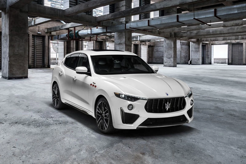 Maserati Levante.