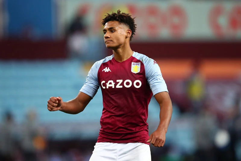 4. Ollie Watkins (Brentford qua Aston Villa - giá 27,7 triệu bảng, cao hơn 16,9 triệu bảng so với định giá của Transfermarkt).