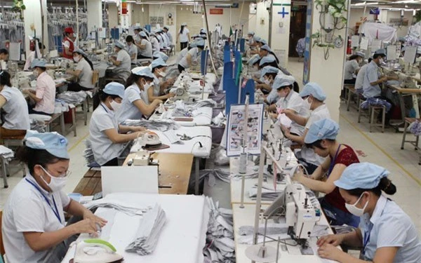 Kinh tế Việt Nam dự báo bật tăng mạnh vào năm 2021 - Ảnh 1. Kinh tế Việt Nam dự báo bật tăng mạnh vào năm 2021 - Ảnh 1.