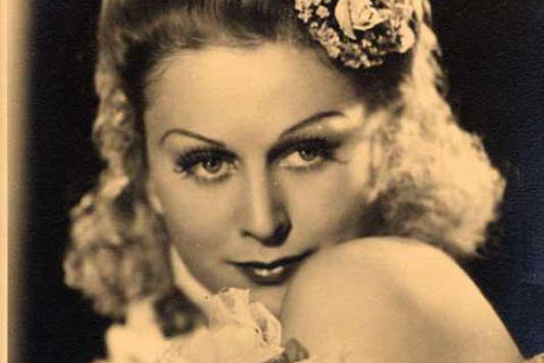 Sự thật về thân thế nữ diễn viên được Hitler mến mộ