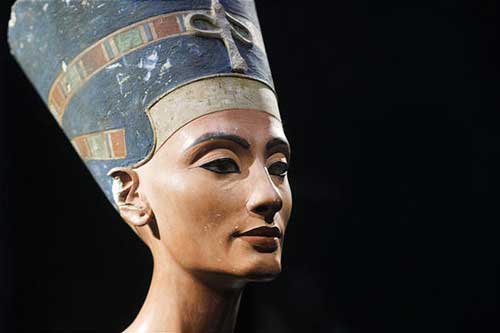 Bí ẩn về Nefertiti - nữ hoàng đẹp nhất Ai Cập với vũ điệu thoát y nổi tiếng và sự biến mất đột ngột khỏi sử sách